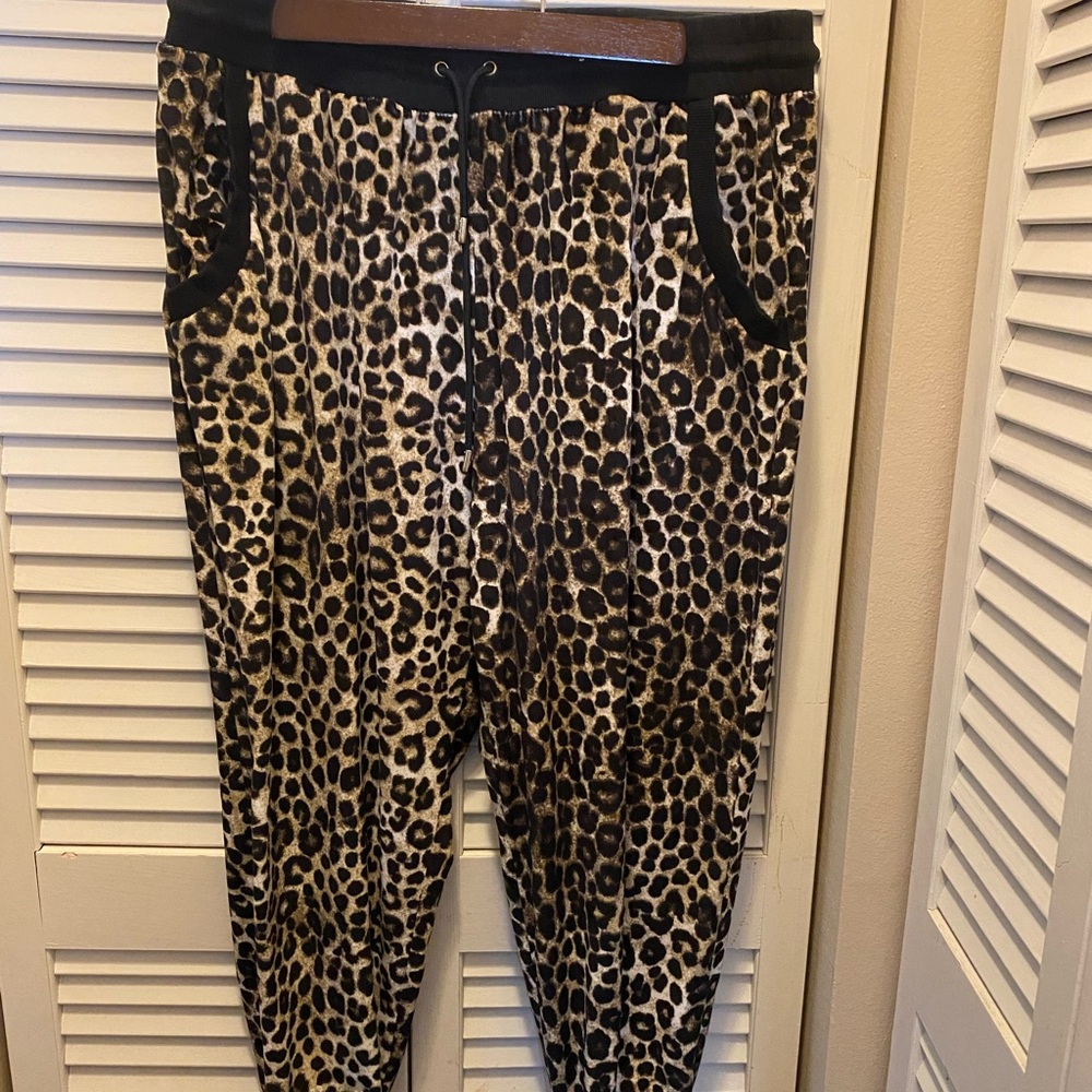 Michael Kors Leopard Print Jogger Pants - Black & Tan Animal Print